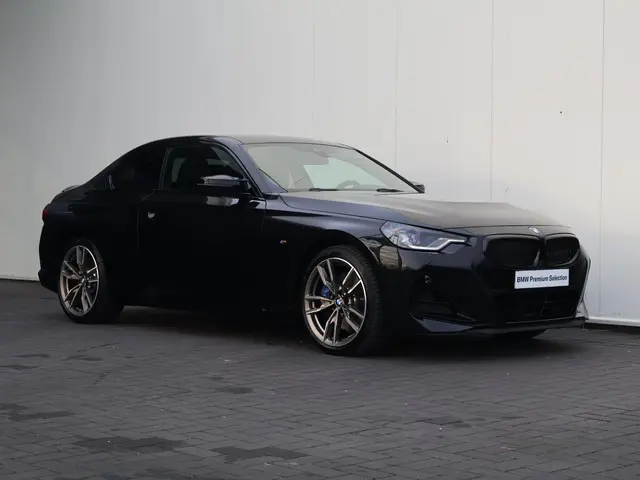 BMW 2 Serie Coupé M240i xDrive 2022 Benzine 7