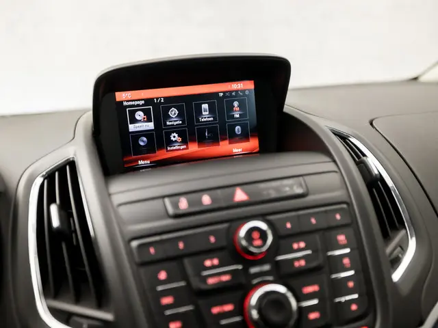 Opel Zafira Tourer 1.4 Edition 7 Persoons 2015 Benzine 26