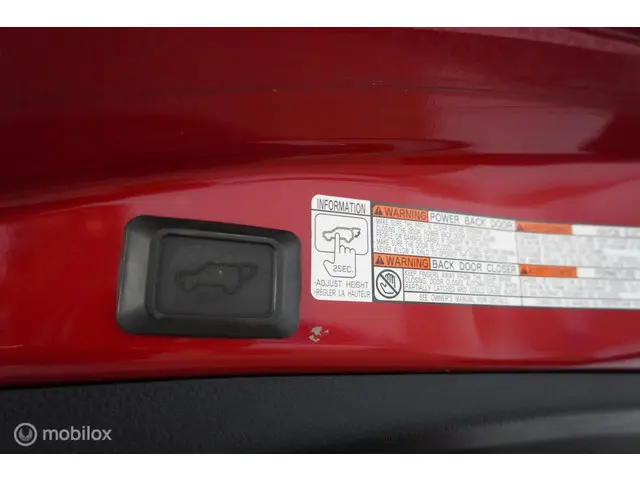 Toyota RAV4 2.0 Style 4WD | Trekhaak | 2015 Benzine 20