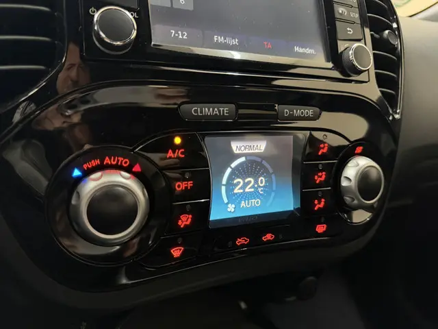 Nissan Juke 1.6 N-Connecta, 117Pk, 2016, 2016 Benzine 20