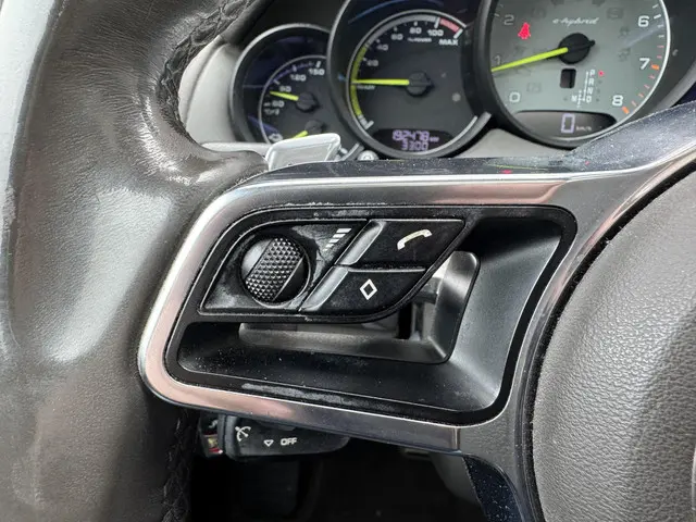 Porsche Cayenne 3.0 S E-Hybrid 2015 Hybride Benzine 16