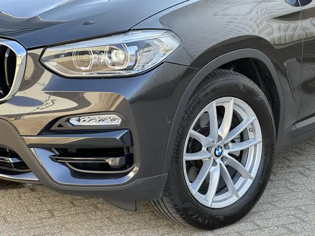 BMW X3 xDrive20i High Executive 2018 Benzine 21