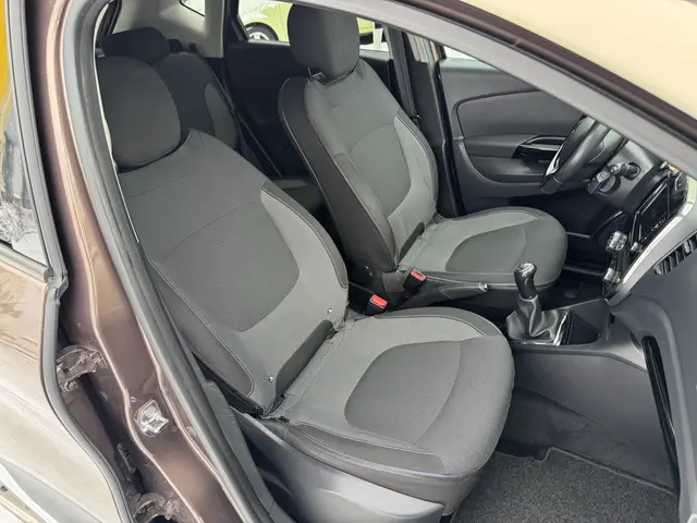 Renault Captur 0.9 TCe Dynamique 2014 Benzine 8