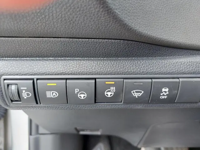 Toyota Corolla 1.8 Hybrid Style 2019 Hybride Benzine 10