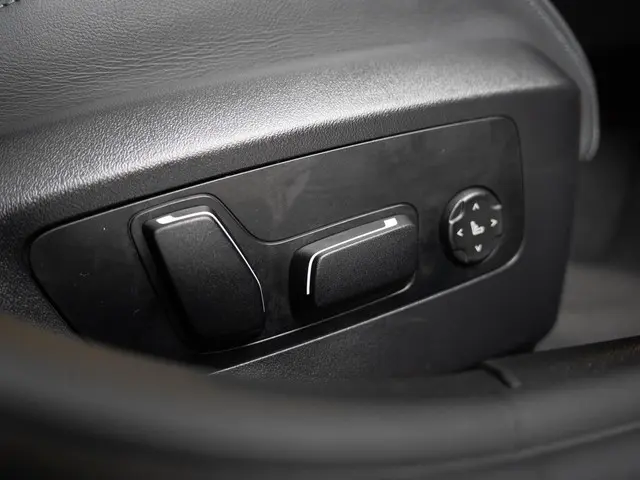 BMW M5 Touring 2025 Hybride Benzine 26