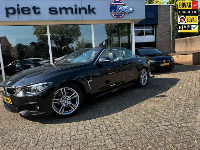 BMW 4 Serie Cabrio 420i Executive M Pakket 2019 Benzine