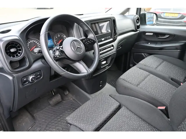 Mercedes-Benz Vito 116 CDI L2 Pro/Select 2024 Diesel 4
