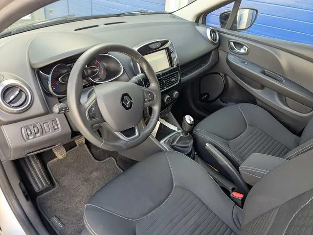 Renault Clio 1.5 dCi Ecoleader Limited 2018 Diesel 3