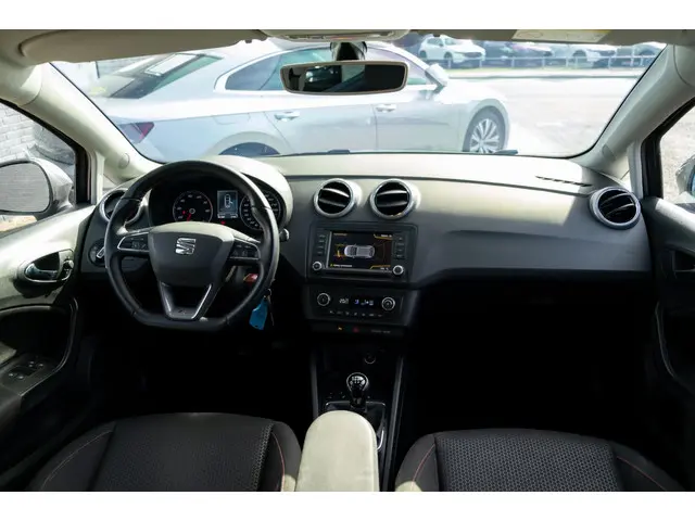 SEAT Ibiza 1.0 TSI FR | LED | Navi | Carplay 2017 Benzine 4