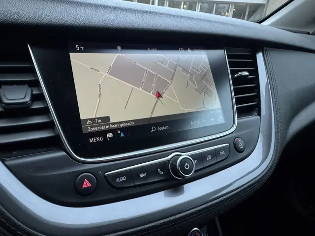 Opel Grandland X 1.2 Turbo Ultimate 2018 Benzine 25