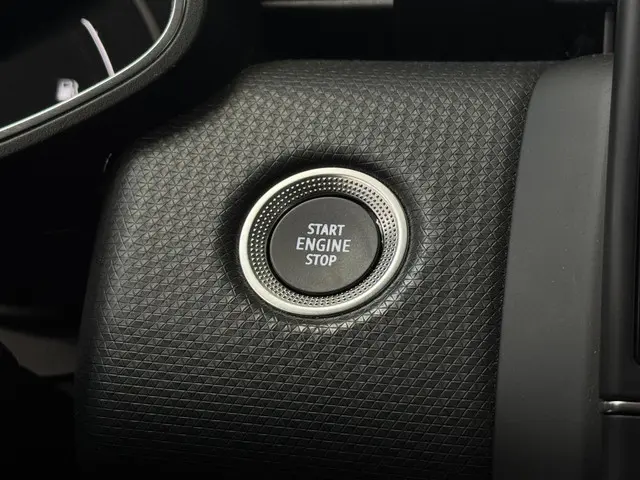 Renault Clio 1.0 TCe Intens 2021 Benzine 18