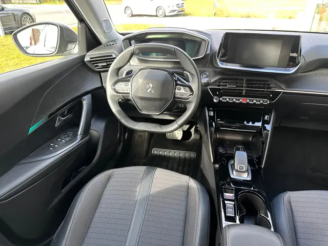 Peugeot 2008 2