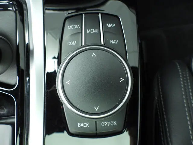 BMW iX3 High Executive 80 kWh 2021 Elektrisch 34