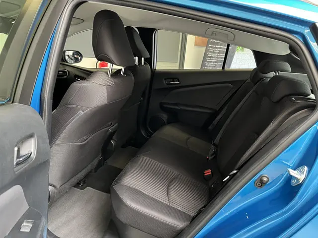 Toyota Prius 1.8 Dynamic 2019 Hybride Benzine 14