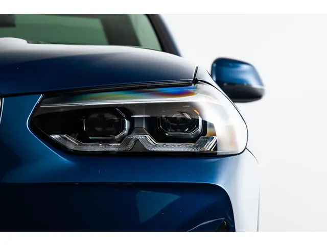 BMW X3 xDrive30e 2022 Hybride Benzine 31