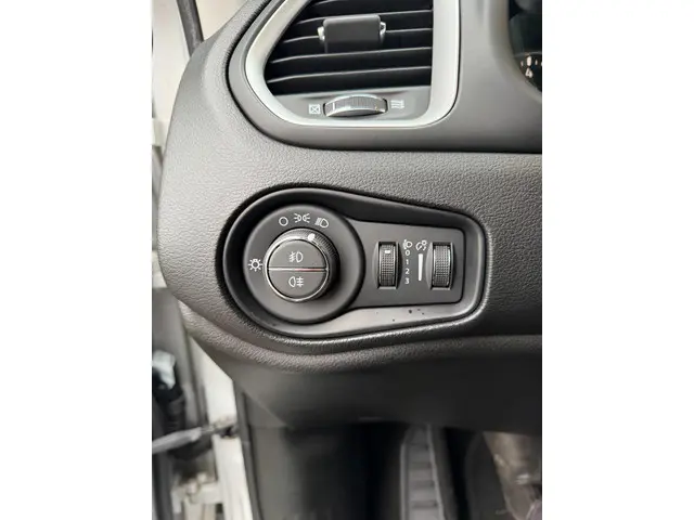 Jeep Renegade 1.3T Limited 2019 Benzine 16