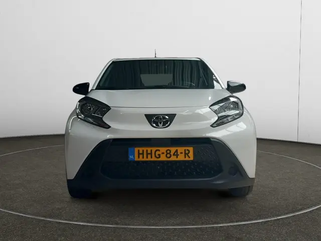 Toyota Aygo X 1.0 VVT-i MT Play Limited 2024 Benzine 13