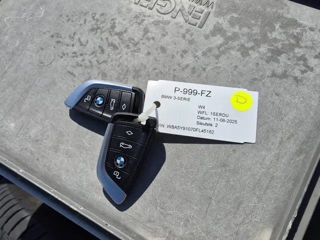 BMW 3 Serie 320e M-Sport 2022 Hybride Benzine 18