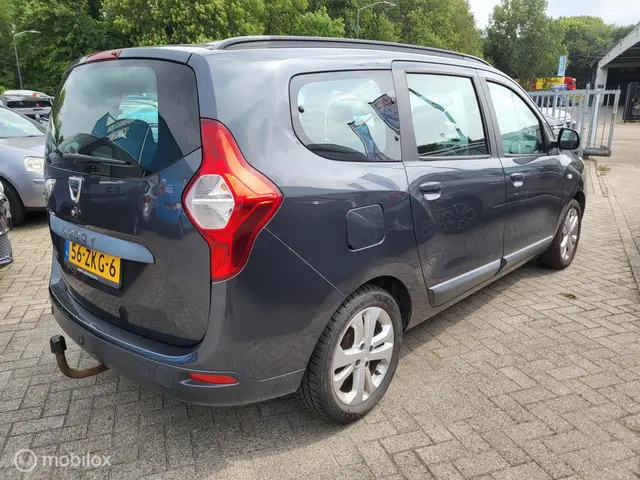 Dacia Lodgy 1.2 TCe Prestige 7p. 2013 Benzine 9