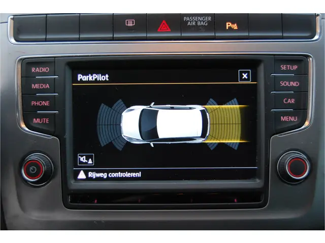 Volkswagen Polo 1.0 60PK 2015 Benzine 22