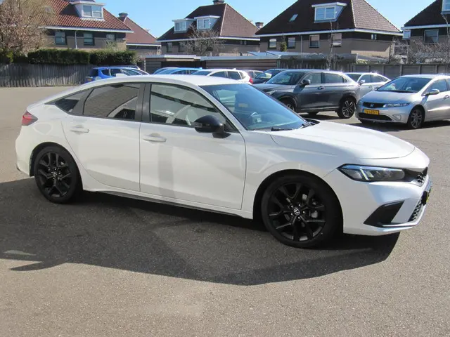 Honda Civic 2.0 e:HEV Sport 2023 Hybride Benzine 5