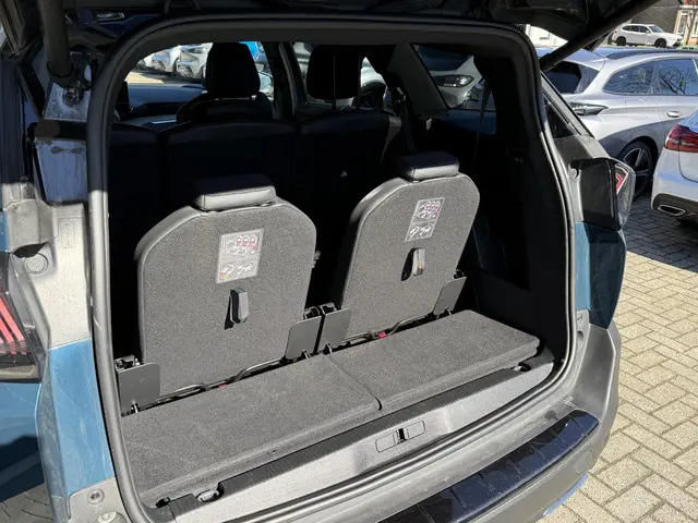 Peugeot 5008 1.2T 130pk Automaat GT 2024 Benzine 6