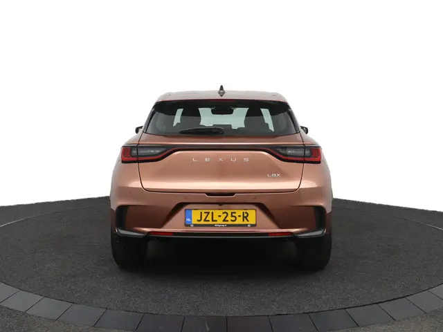 Lexus LBX Business Line 2WD 2026 Hybride Benzine 44