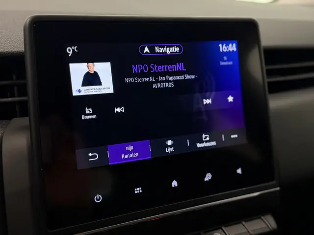 Renault Clio 1.0 TCe 100 Intens 2020 Benzine 36