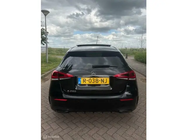 Mercedes-Benz A-Klasse 200 AMG PANO MEMORY! 2021 Benzine 6