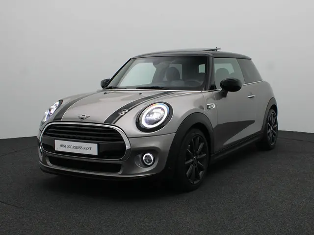MINI 3-Deurs Cooper 2020 Benzine 35