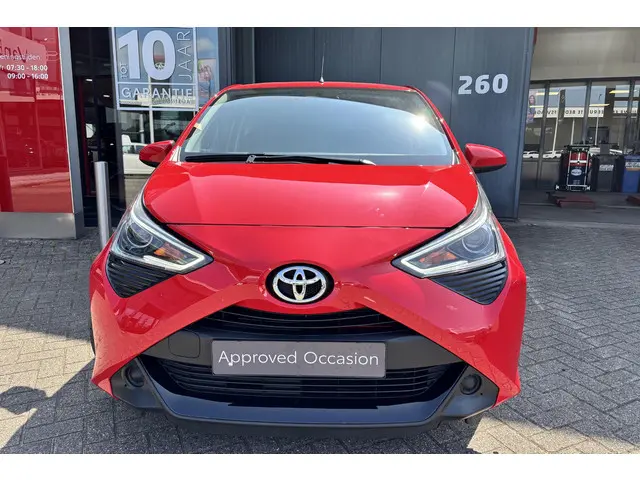 Toyota Aygo 1.0 VVT-i x-play 2020 Benzine 5