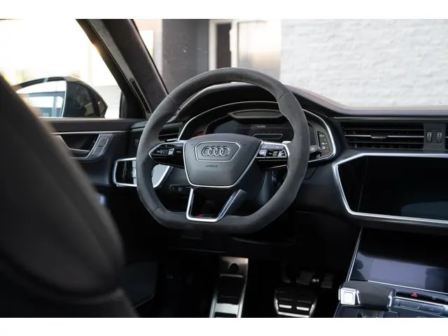 Audi RS6 Avant 4.0 TFSI quattro 2022 Benzine 20