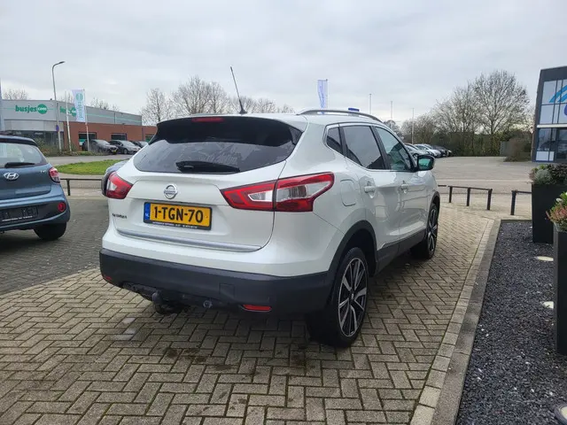 Nissan QASHQAI 1.2 Connect Edition 2014 Benzine 5