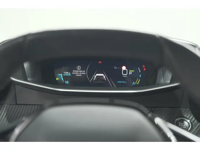 Peugeot e-2008 EV Allure Pack 50 kWh 2022 Elektrisch 40