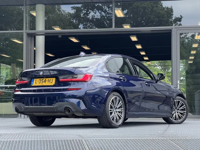 BMW 3 Serie 2
