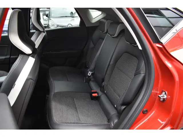 Renault Captur TCe 90 Intens 2021 Benzine 12