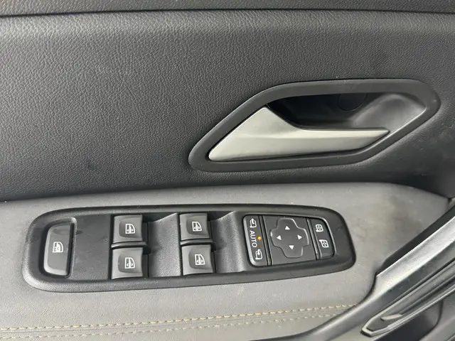 Dacia Duster 1.3 TCe 150 Journey 2023 Benzine 18