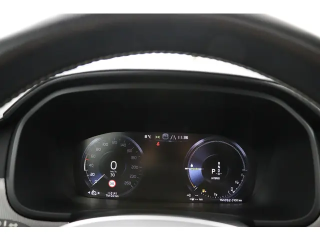 Volvo V90 2.0 T8 AWD R-Design 2021 Hybride Benzine 21