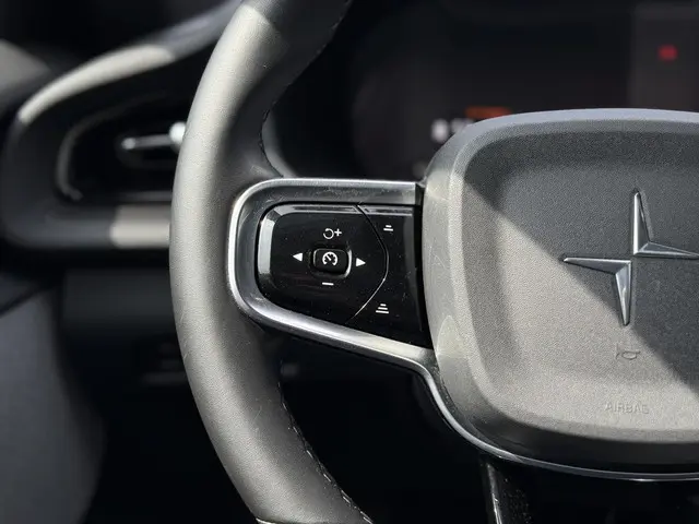Polestar 2 Aut. Long Range Dual AWD 2020 Elektrisch 22