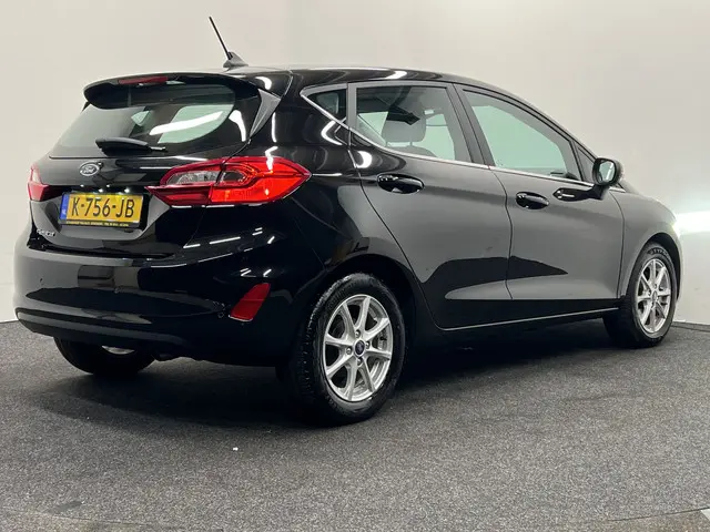 Ford Fiesta 125pk 1.0 EcoBoost Titanium 2021 Benzine 33