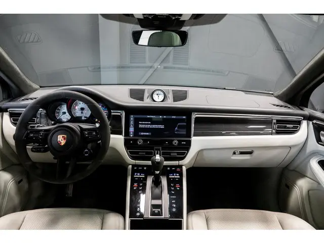 Porsche Macan 2.9 GTS 2022 Benzine 38