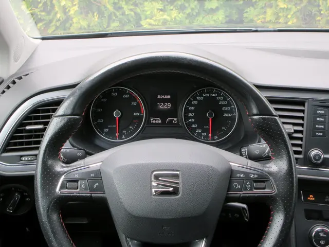 SEAT Leon ST 1.4 Eco TSI FR *Navi*ECC* 2014 Benzine 16