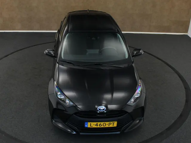 Toyota Yaris 1.5 Hybrid Active 2021 Hybride Benzine 14