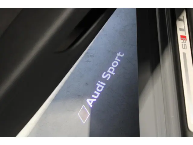 Audi TT Roadster TT RS quattro 2018 Benzine 36