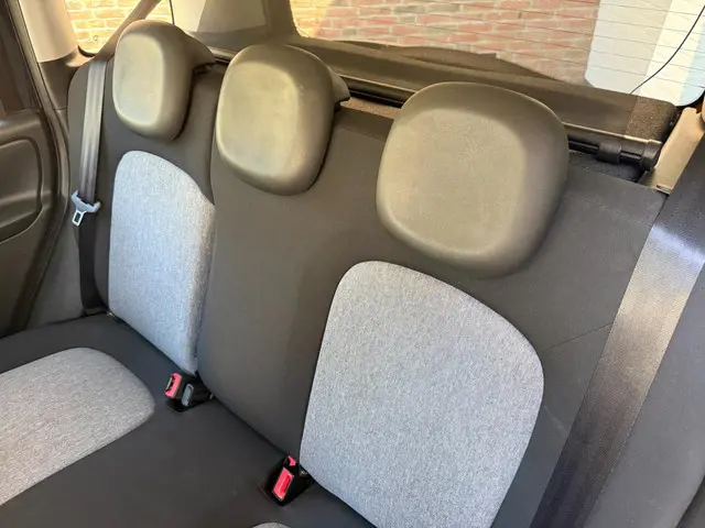 Fiat Panda 1.2 Lounge 2018 Benzine 19