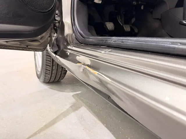 Toyota Yaris HB 1.0 VVT-i Aspiration 2017 Benzine 12