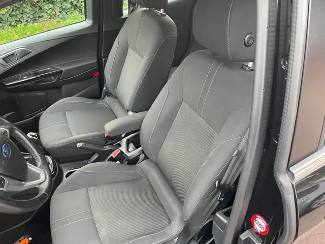 Ford B-MAX 1.0 EcoBoost Titanium 2013 Benzine 11