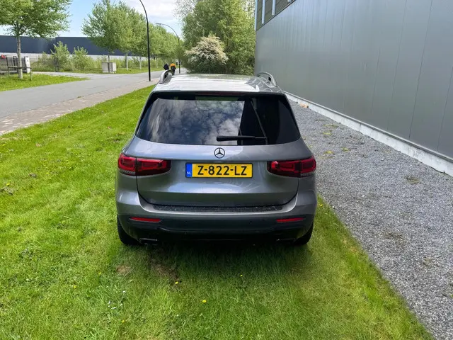 Mercedes-Benz GLB 220 d Premium Plus 2020 Diesel 6