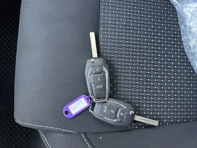 Maxus eDeliver3 Cargo 122PK 2025 Elektrisch 31