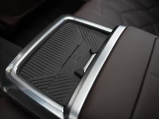 BMW 7 Serie Sedan M760e 2024 Hybride Benzine 54